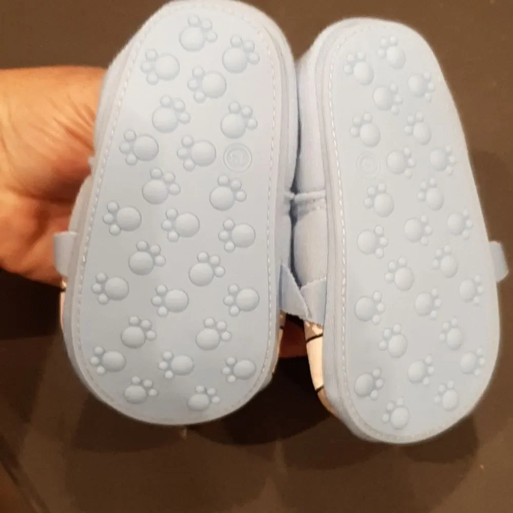 Source Unknown size 13